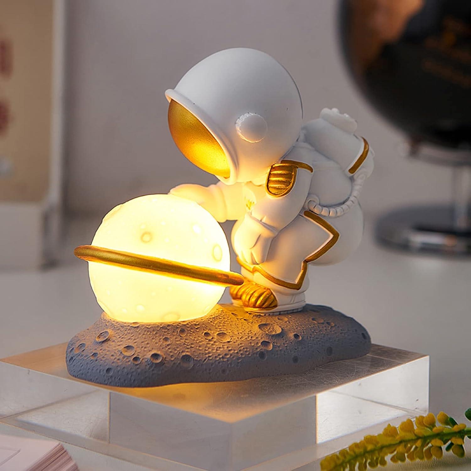Miniatura 2 de Lampara De Mesa Noche Astronauta